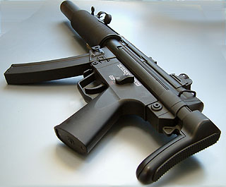 金弓 MP5SD6